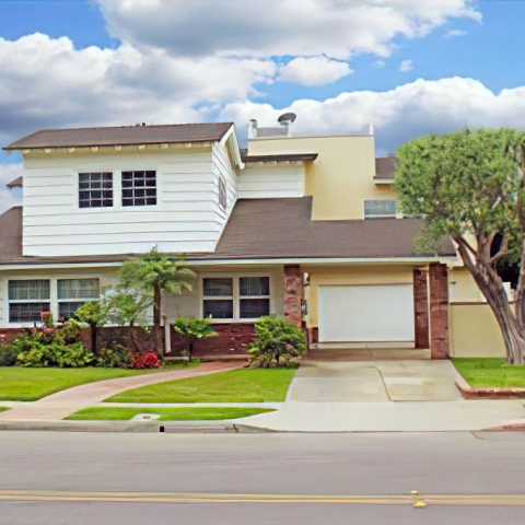 Front of Catalina Ave., Seal Beach, CA